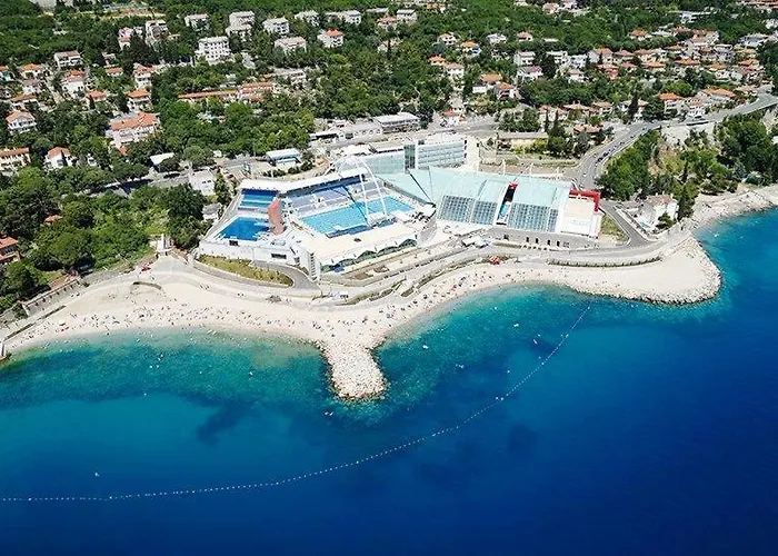 Deluxe Sea View Mate Balote Apartment